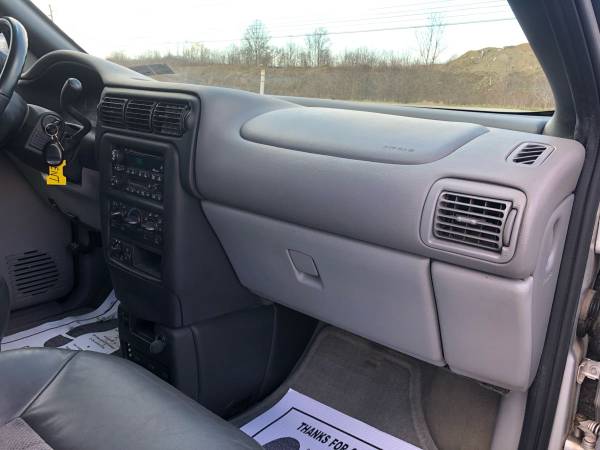 2003 Chevrolet Venture AWD RUST FREE FROM NEVADA SPECIAL EDITION!! for sale in Mc Kean, PA – photo 19