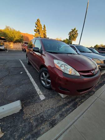 Toyota sienna 2008 - cars & trucks - by owner - vehicle automotive... for sale in Phoenix, AZ – photo 2