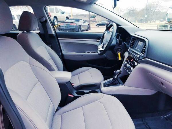 2020 Hyundai Elantra SE Sedan 4D ESPANOL ACCEPTAMOS PASAPORTE ITIN for sale in Arlington, TX – photo 13
