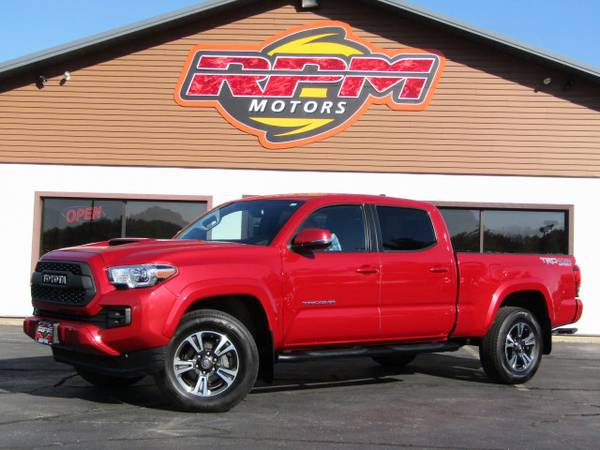2017 Toyota Tacoma TRD Sport 4x4 - Low Miles! - - by for sale in New Glarus, WI – photo 2
