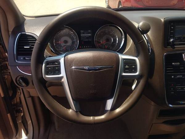 2013 Chrysler Town & Country Touring Low 81K Miles Extra Clean for sale in Sarasota, FL – photo 16
