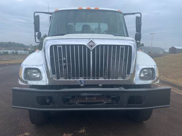 2007 international 7400 Flatbed Truck- $32,500 for sale in Wann, MS – photo 7
