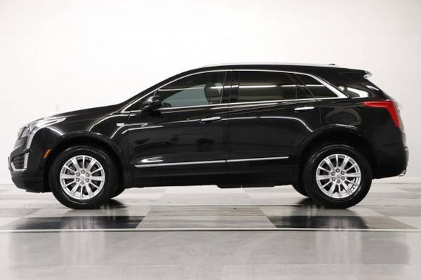 SLEEK Black XT5 2017 Cadillac SUV Bluetooth! Camera! KEYLESS ENTRY for sale in clinton, OK – photo 17