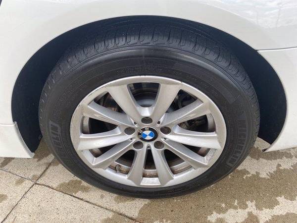 2014 BMW 5 Series sedan 528i xDrive - BMW Alpine White - cars &... for sale in St Clair Shrs, MI – photo 10