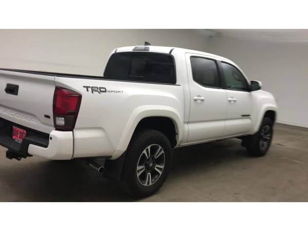2019 Toyota Tacoma 4x4 4WD Crew Cab Short Box - - by for sale in Kellogg, MT – photo 8