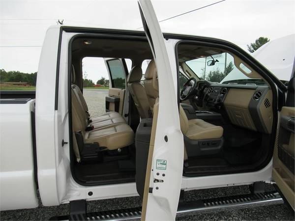 2011 FORD F250 SUPER DUTY LARIAT, White APPLY ONLINE->... for sale in Summerfield, TN – photo 4