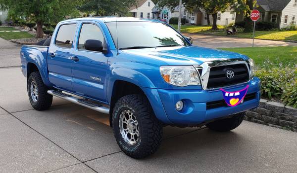 2005 Toyota Tacoma TRD Offroad - cars & trucks - by owner - vehicle... for sale in MOLINE, IA – photo 3