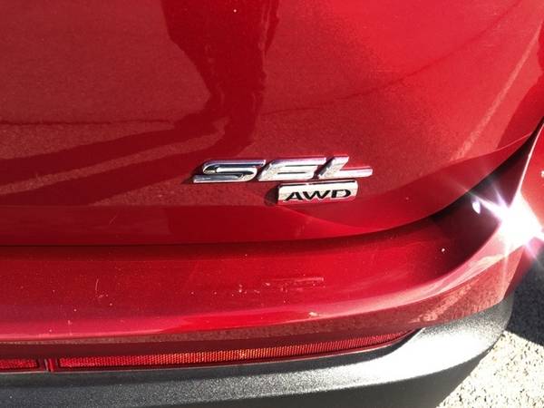 2018 Ford Edge SEL suv Ruby Red Metallic Tinted Clearcoat for sale in Fayetteville, AR – photo 7