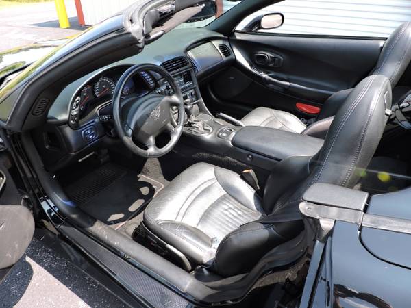 2000 Chevrolet Corvette 2dr Convertible for sale in Hartford, WI – photo 10