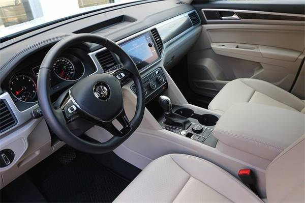 2019 Volkswagen Atlas AWD All Wheel Drive VW 3.6L V6 SE w/Technology... for sale in Corvallis, OR – photo 11
