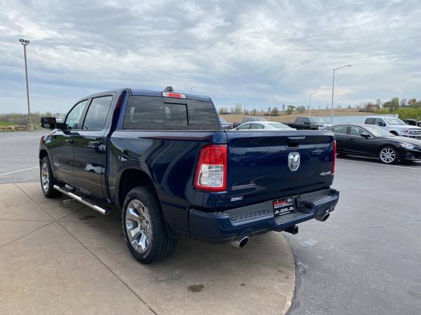 2019 RAM 1500 Big Horn/Lone Star 4x4 Crew Cab 57 Box for sale in Dodgeville, WI – photo 13