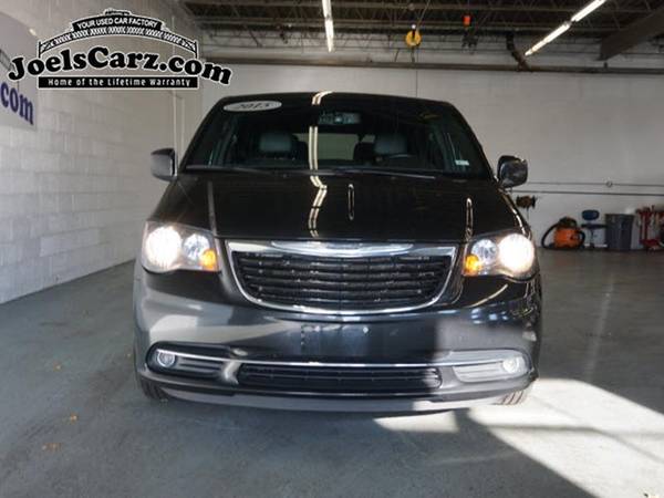 2015 Chrysler Town and Country S 4dr Mini Van for sale in 48433, MI – photo 2