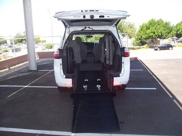 2015 Toyota Sienna LE Wheelchair Handicap Mobility Van - cars & for sale in Phoenix, TX – photo 13