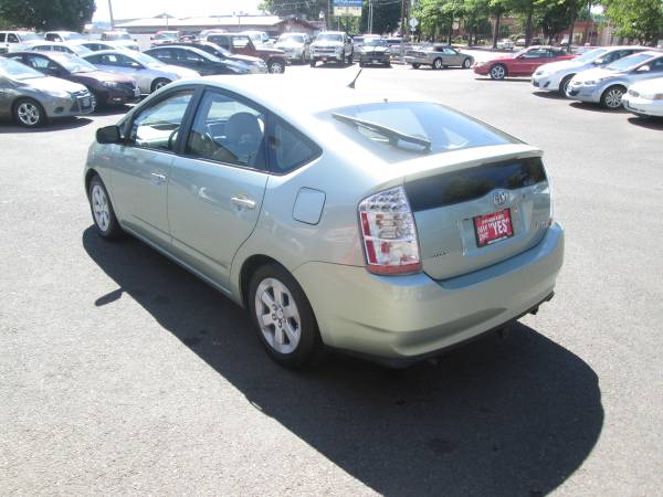 FM Jones and Sons 2009 Toyota Prius Hatchback - cars & trucks - by... for sale in Eugene, OR – photo 3