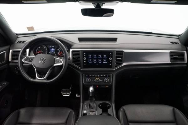 2020 Volkswagen Atlas Cross Sport 3 6L V6 SE w/Technology - cars & for sale in Honolulu, HI – photo 17