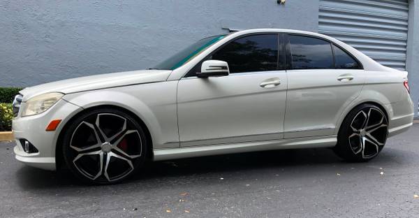 2011 MERCEDES BENZ C300 NAVIGATION 20" RIMS WEEKEND SPECIAL PRICE for sale in Fort Lauderdale, FL