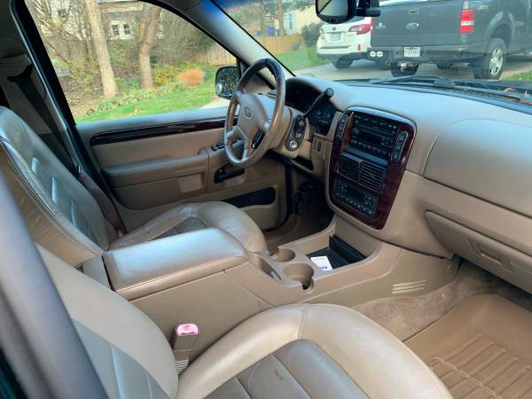 2004 Ford Exlporer 4x4 - 100th Anniversary Edition - cars & trucks -... for sale in Falls Church, District Of Columbia – photo 9