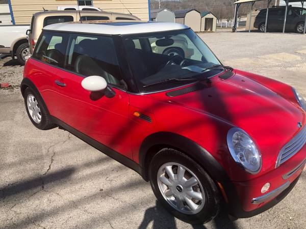 2004 MINI COOPER: RUNS & LOOKS GREAT: WOULD MAKE A GOOD 1st VEHICLE for sale in Woodbury, TN – photo 8