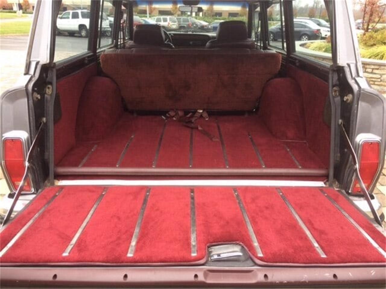 1989 Jeep Grand Wagoneer for sale in Milford, OH – photo 25
