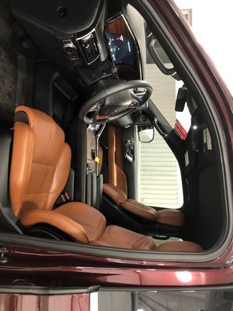 2019 Lincoln Navigator 4WD 4D Sport Utility / SUV L Reserve - cars &... for sale in Cedar Falls, IA – photo 8