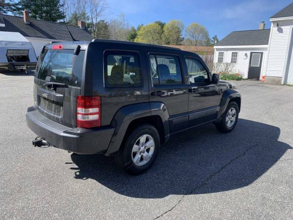 2011 Jeep Liberty Sport 4WD - - by dealer - vehicle for sale in Gorham, ME – photo 4