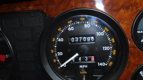 1986 Jaguar XJ6 Vanden Plas 37, 000 documented miles for sale in Malvern, PA – photo 8