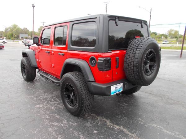 2018 Jeep Wrangler Unlimited 4x4 LIFTED - - by for sale in Columbia, KY – photo 6