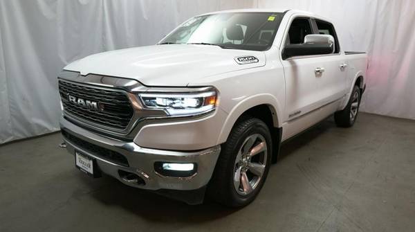 $729/mo 2019 Ram 1500 Bad Credit & No Money Down OK - cars & trucks... for sale in Chicago, IL – photo 2