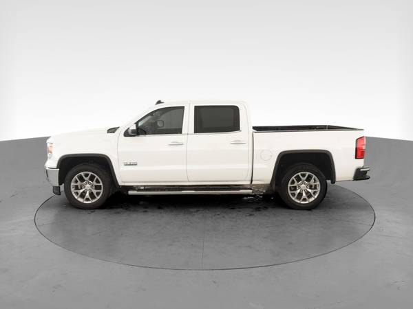 2015 GMC Sierra 1500 Crew Cab SLT Pickup 4D 5 3/4 ft pickup White for sale in Arlington, District Of Columbia – photo 5