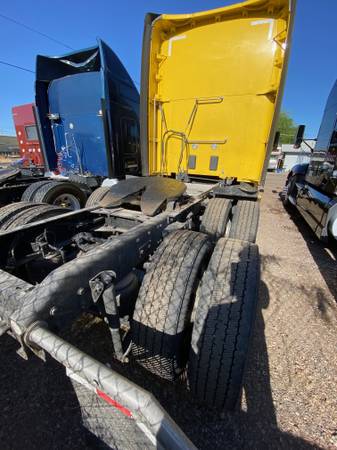 2016 KENWORTH T680 - - by dealer - vehicle automotive for sale in Phoenix, AZ – photo 3