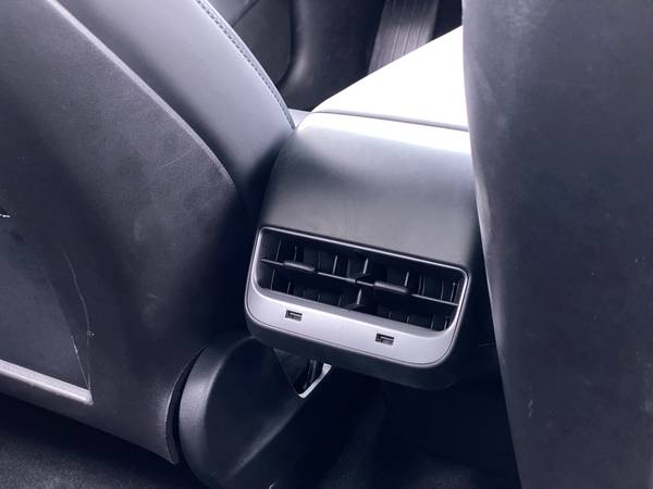 2018 Tesla Model 3 Mid Range Sedan 4D sedan Blue - FINANCE ONLINE -... for sale in Green Bay, WI – photo 22