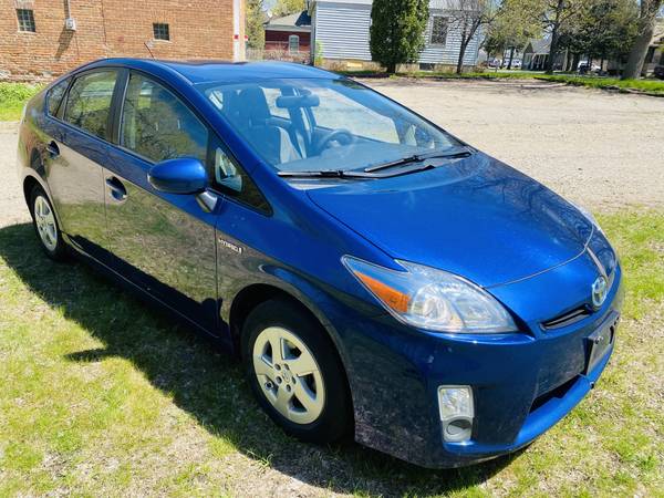 2010 Toyota Prius beautiful 110k miles Package 2 for sale in Shakopee, MN – photo 6