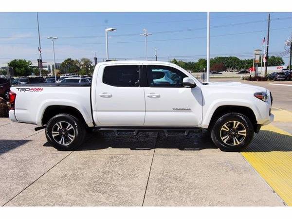 2019 Toyota Tacoma 4WD SR5 - truck - - by dealer for sale in Houston, TX – photo 8