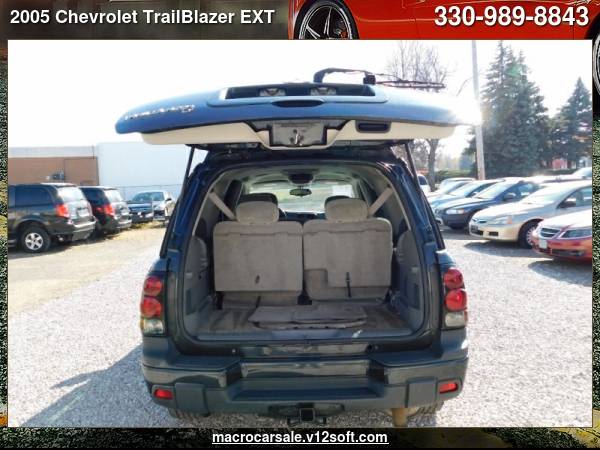 2005 Chevrolet TrailBlazer EXT LT 4WD 4dr SUV with - cars & trucks -... for sale in Akron, OH – photo 10