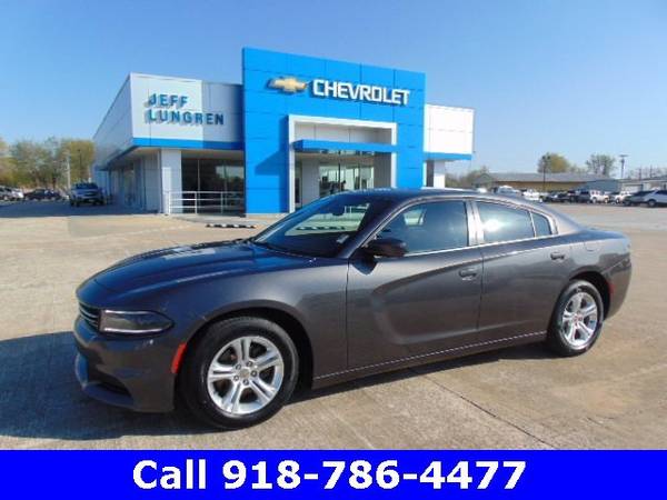 2017 Dodge Charger SE sedan Gray - - by dealer for sale in Grove, AR – photo 3