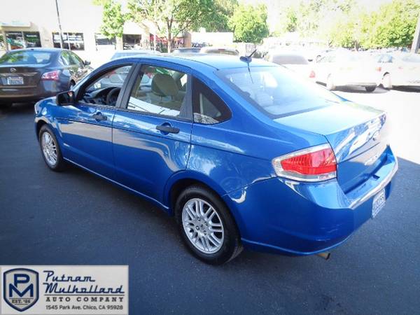 2010 Ford Focus SE - - by dealer - vehicle for sale in Chico, CA – photo 7
