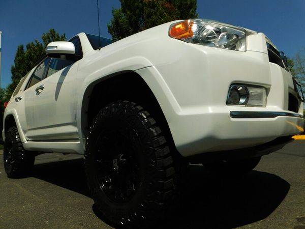 2011 Toyota 4Runner SR5 Premium 4X4 Leather Heated Seats Sunroof LIFT for sale in Portland, OR – photo 9