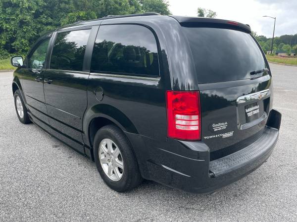 2008 Chrysler Town & Country Wheelchair Van - - by for sale in Newnan, GA – photo 5