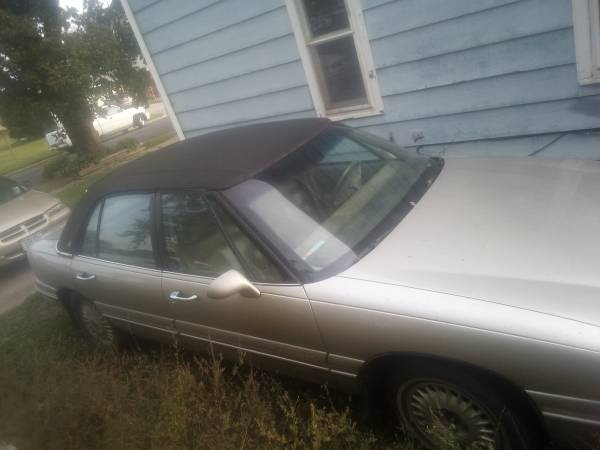 Buick Lesabre Limited for sale in Radcliffe, IA – photo 2