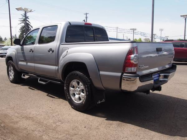 2015 Toyota Tacoma Base V6 - - by dealer - vehicle for sale in Beaverton, OR – photo 8