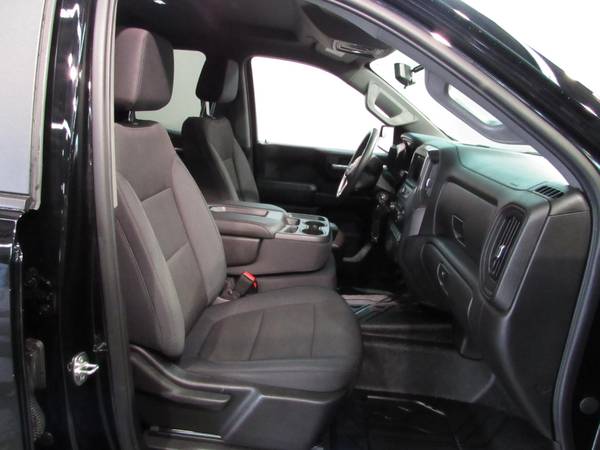 2019 Chevy Chevrolet Silverado 1500 Custom pickup Black for sale in Tomball, TX – photo 6
