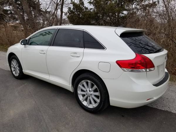 2009 Toyota Venza 4x4 Heated Leather! - - by dealer for sale in Fulton, MO – photo 5