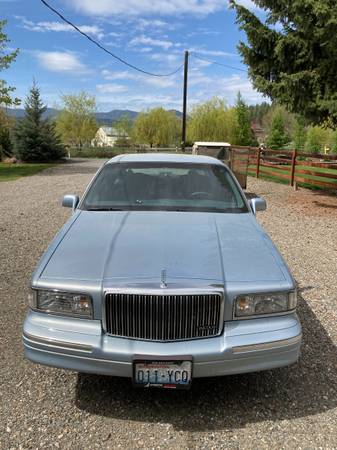 1997 Lincoln Town Car for sale in COLVILLE, WA – photo 2