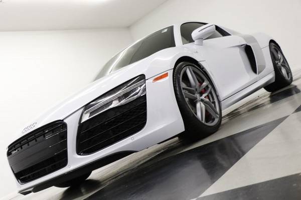 *RARE R8 V10 Coupe* 2015 Audi *LEATHER & GPS NAV* for sale in Clinton, MO – photo 21