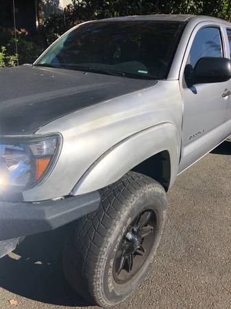2014 Toyota Tacoma 4x4 double cab - cars & trucks - by owner -... for sale in Mountain View, CA – photo 15