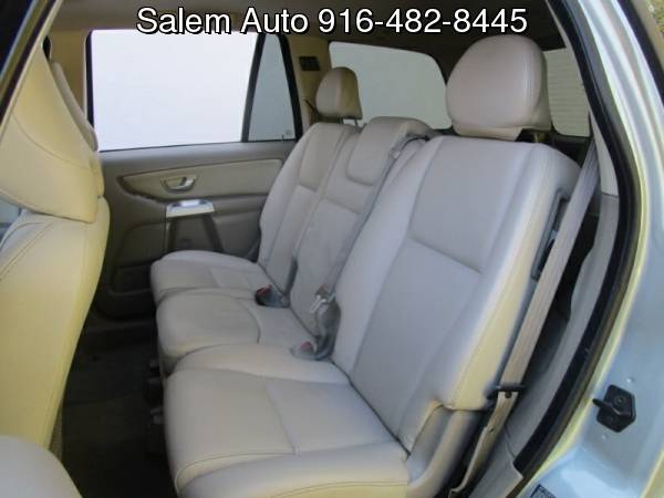 2005 Volvo XC90 AWD - THIRD ROW SEAT - LEATHER AND HEATED SEATS -... for sale in Sacramento , CA – photo 12