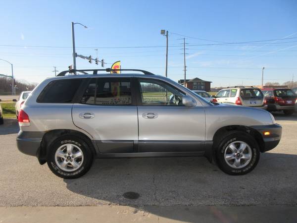 2006 Hyundai Sante Fe SUV - Automatic/Wheel/Roof/Low Miles - 96K!! -... for sale in Des Moines, IA – photo 5