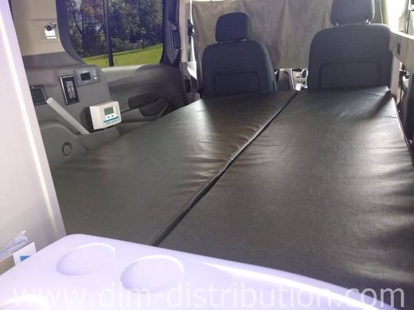 Camper Van 2019 Garageable Mini-T Solar Warranty Microwave wifi for sale in Lake Crystal, MN – photo 5