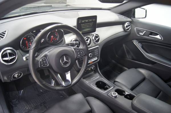 2018 Mercedes-Benz GLA GLA 250 GLA250 31K MILES LOADED WARRANTY BAD for sale in Carmichael, CA – photo 12