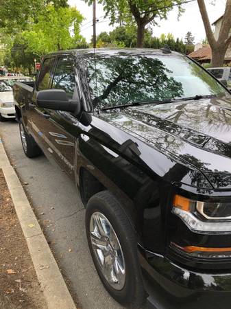 2018 Chevy Silverado for sale in Palo Alto, CA – photo 3